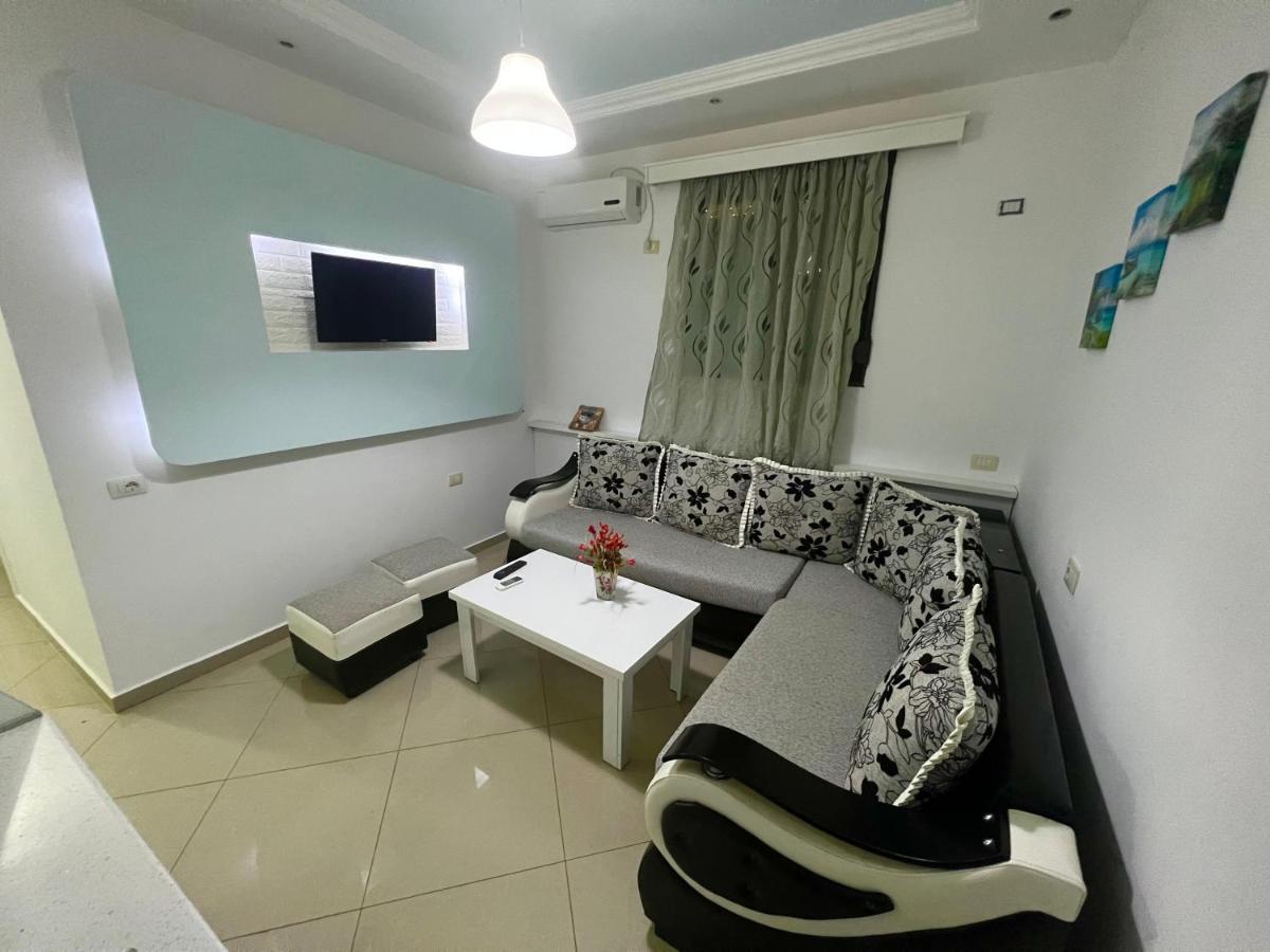 Seaside Rooms & Apartments Sarande Exterior photo