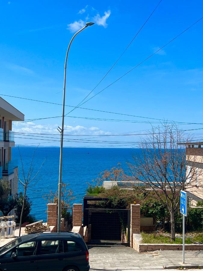 Seaside Rooms & Apartments Sarande Exterior photo
