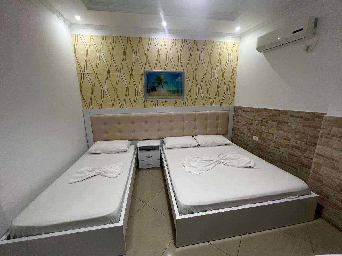 Seaside Rooms & Apartments Sarande Exterior photo