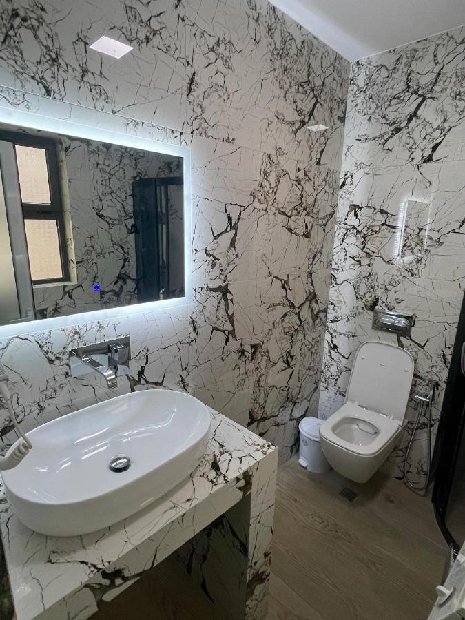 Seaside Rooms & Apartments Sarande Exterior photo