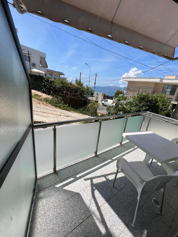 Seaside Rooms & Apartments Sarande Exterior photo